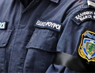 Πρόεδρος των Ειδικών Φρουρών: «Ο νεωκόρος του Αγίου Διονυσίου ενδεχομένως να μετακίνησε το μεταλλικό κουτί με τη βόμβα»